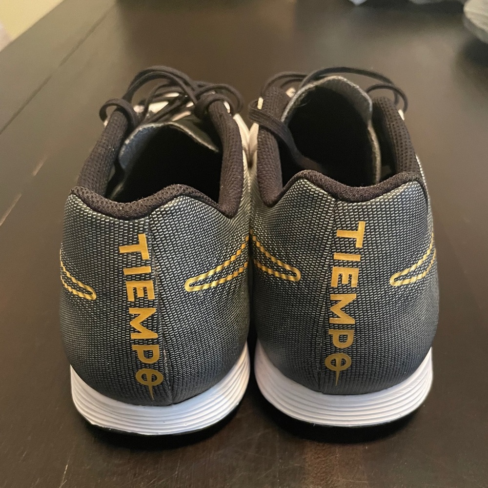 nike tiempo legend VII - turf soccer shoes - Men 10.5